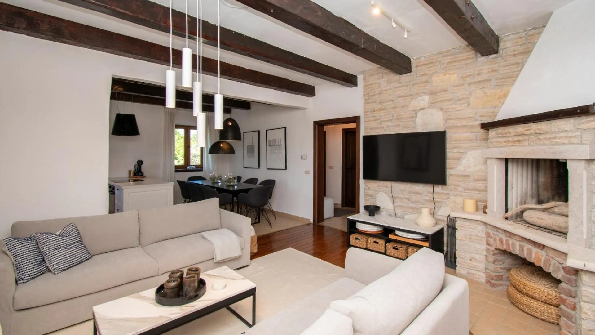 Villa Verde Istria In Svetvincenat Cabrunici Croatia