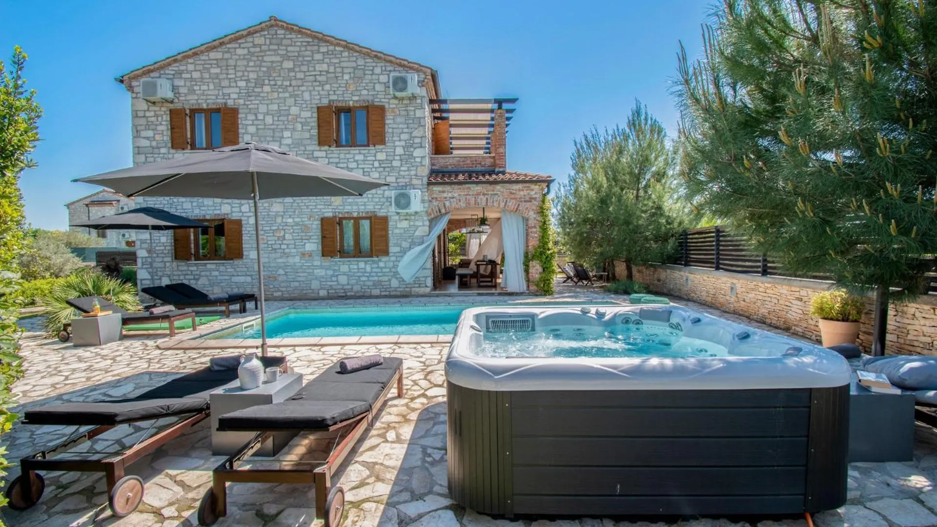 Villa Verde Istria In Svetvincenat Cabrunici 0*,  Croatia
